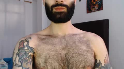 Snapshot of taylor__06 chatting on February 12, 2025, 6:09 pm Taylor online show from February 12, 2025, 6:09 pm