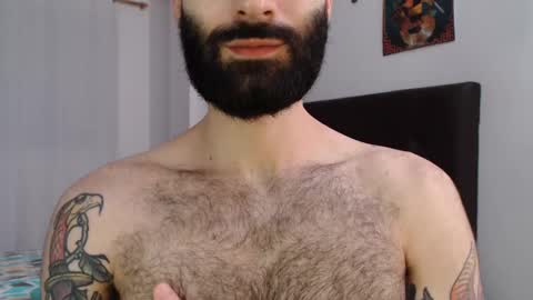 Snapshot of taylor__06 chatting on February 13, 2025, 8:27 am Taylor online show from February 13, 2025, 8:27 am