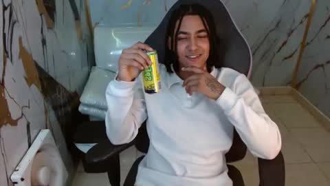 Snapshot of taylor_bigdick18 chatting on March 15, 2026, 2:06 am Taylor online show from March 15, 2026, 2:06 am