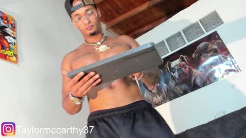 Taylor Mccarthy online show from January 8, 2025, 1:32 am