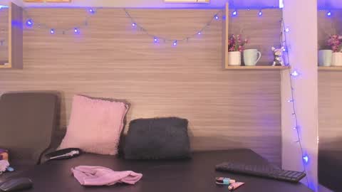 Snapshot of taylor_walton chatting on December 30, 2024, 3:35 pm Taylor online show from December 30, 2024, 3:35 pm