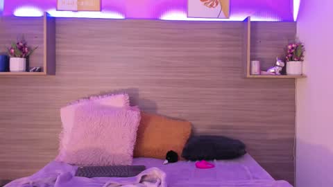 Snapshot of taylor_walton chatting on February 15, 2025, 3:28 pm Taylor online show from February 15, 2025, 3:28 pm