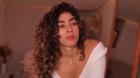 taylormichell online show from March 6, 2026, 8:27 pm