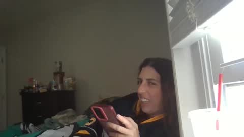 taylorslay online show from April 15, 2026, 9:48 pm