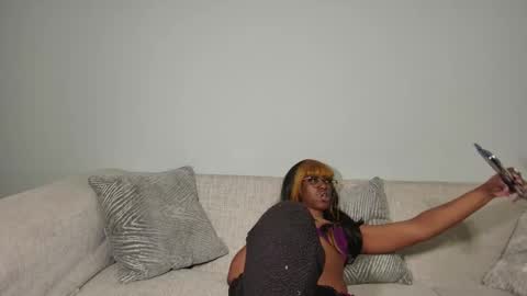 Taylor online show from February 21, 2025, 5:13 am