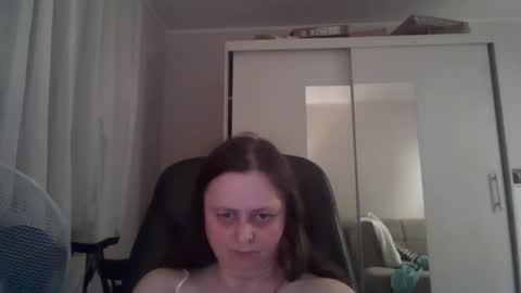Snapshot of taylorxmilf chatting on July 10, 2026, 9:06 pm TaylorXMilf online show from July 10, 2026, 9:06 pm