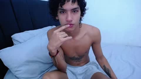 Snapshot of tayronx33 chatting on January 12, 2025, 3:57 pm Tayron online show from January 12, 2025, 3:57 pm