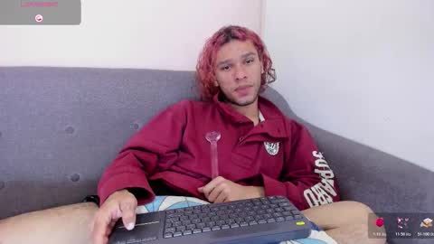 Snapshot of tayson_scott chatting on February 5, 2026, 1:38 pm Tayson online show from February 5, 2026, 1:38 pm