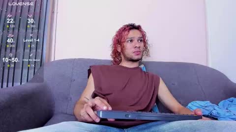 Snapshot of tayson_scott chatting on February 10, 2026, 1:21 am Tayson online show from February 10, 2026, 1:21 am