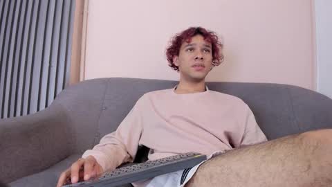 Snapshot of tayson_scott chatting on February 26, 2026, 1:43 pm Tayson online show from February 26, 2026, 1:43 pm