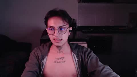 Snapshot of te0__0 chatting on February 15, 2025, 5:09 am Teo independent model online show from February 15, 2025, 5:09 am