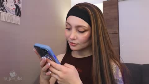 Leo and Luna online show from October 9, 2025, 3:32 pm