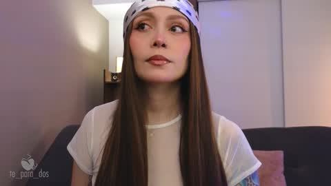 Leo and Luna online show from October 22, 2025, 1:44 pm