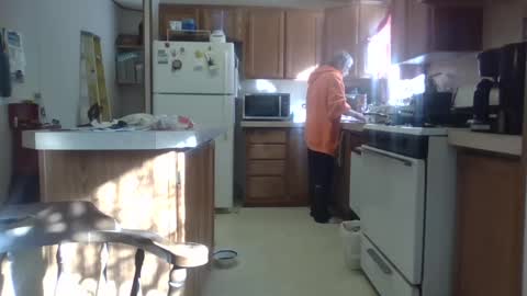 Snapshot of teak4u chatting on February 18, 2025, 8:58 pm Teak online show from February 18, 2025, 8:58 pm