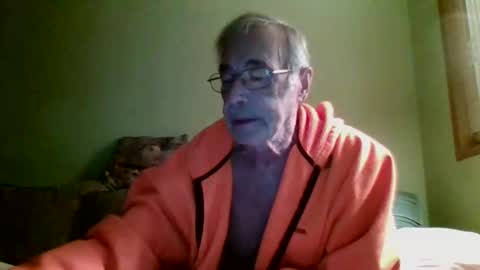 Snapshot of teak4u chatting on November 6, 2025, 12:28 pm Teak online show from November 6, 2025, 12:28 pm