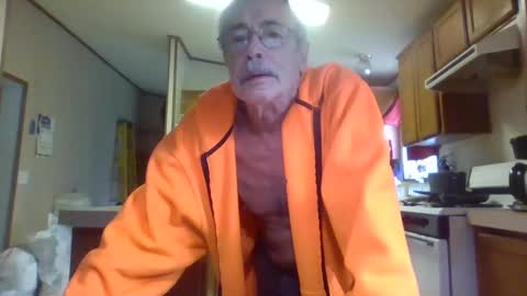 Snapshot of teak4u chatting on November 19, 2025, 4:40 pm Teak online show from November 19, 2025, 4:40 pm