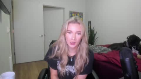 Katy online show from December 31, 2024, 1:26 am