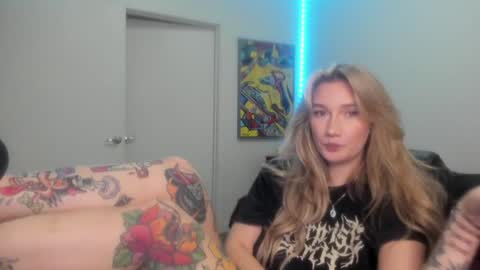 Katy online show from January 4, 2025, 2:35 am