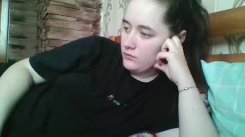 teasequiet888 online show from February 9, 2026, 5:44 am