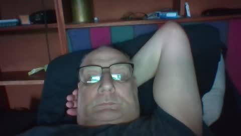 Snapshot of tebb61 chatting on July 22, 2026, 6:16 am Mark online show from July 22, 2026, 6:16 am