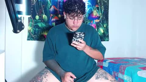 Charlee He online show from May 30, 2026, 6:27 pm