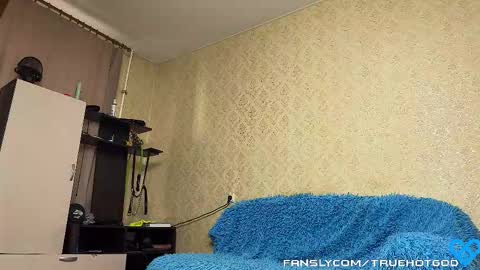 Snapshot of technohotgod chatting on October 18, 2025, 8:59 am Andy Psy online show from October 18, 2025, 8:59 am