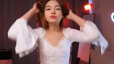 all me precious   online show from March 1, 2026, 5:20 am