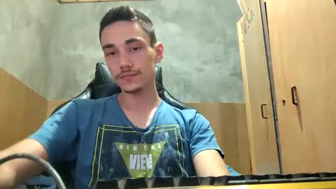 Snapshot of tecnicogatu chatting on September 25, 2025, 4:49 am tecnicogatu online show from September 25, 2025, 4:49 am