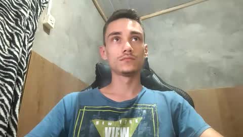 Snapshot of tecnicogatu chatting on November 17, 2025, 4:51 am tecnicogatu online show from November 17, 2025, 4:51 am