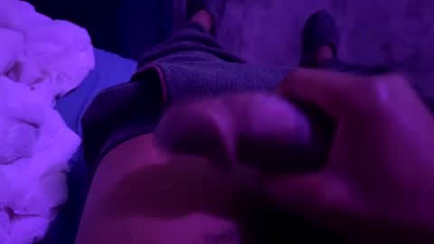 Snapshot of tediibear22 chatting on March 5, 2025, 12:22 pm tediibear22 online show from March 5, 2025, 12:22 pm