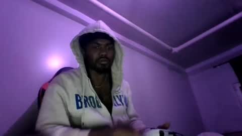 Snapshot of tediibear22 chatting on October 8, 2025, 11:24 pm tediibear22 online show from October 8, 2025, 11:24 pm