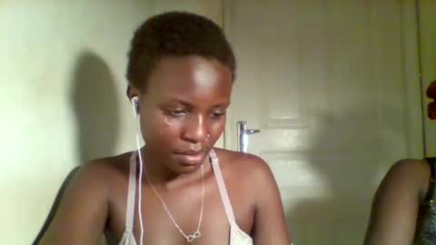 Snapshot of tee_kaicy chatting on December 24, 2024, 7:00 pm kaicy online show from December 24, 2024, 7:00 pm
