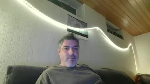 Peter online show from January 17, 2025, 6:33 pm