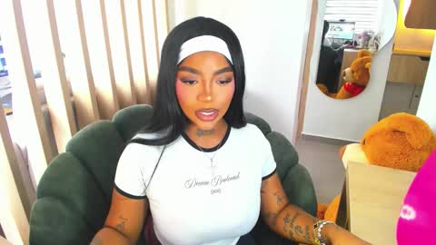 Snapshot of teerry__ chatting on February 13, 2026, 3:41 pm Teerry online show from February 13, 2026, 3:41 pm