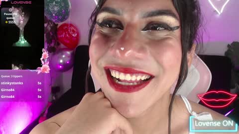 tefy_bratz online show from January 8, 2025, 9:32 am