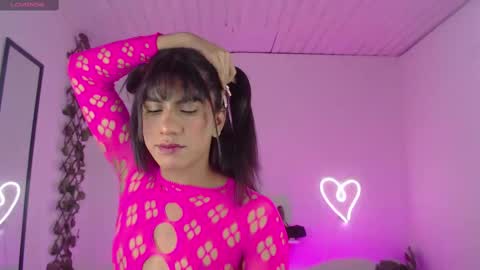 tefy_bratz online show from February 13, 2025, 5:48 am