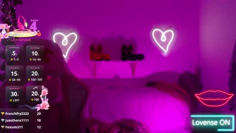 tefy_bratz online show from February 13, 2025, 2:52 pm