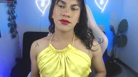 tefy_bratz online show from March 6, 2025, 1:03 pm