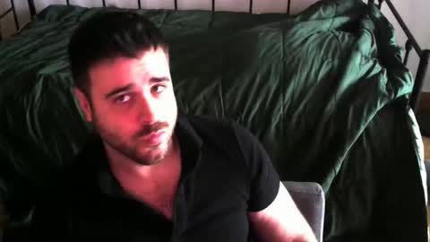 Snapshot of tehvillain chatting on December 17, 2024, 6:31 pm tehvillain online show from December 17, 2024, 6:31 pm