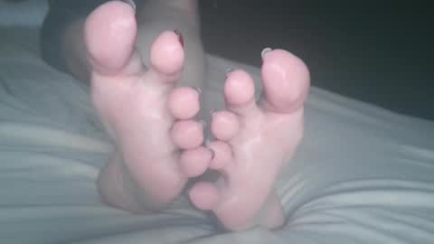 Viv West online show from February 4, 2025, 8:02 am