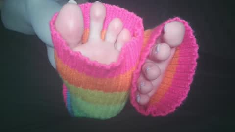 Viv West online show from February 25, 2025, 5:41 am