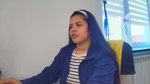 Snapshot of tell_me_goddess chatting on April 22, 2026, 7:33 am Amazing SALOME online show from April 22, 2026, 7:33 am