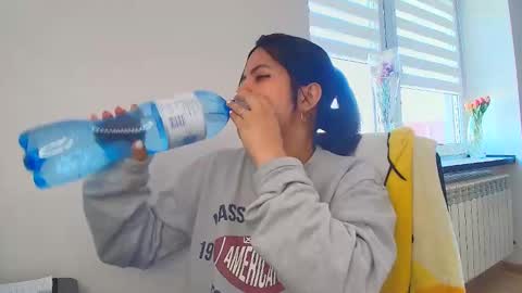 Snapshot of tell_me_goddess chatting on April 30, 2026, 7:25 am Amazing SALOME online show from April 30, 2026, 7:25 am