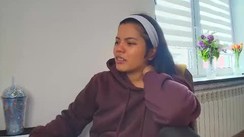 Snapshot of tell_me_goddess chatting on May 21, 2026, 7:59 am Amazing SALOME online show from May 21, 2026, 7:59 am