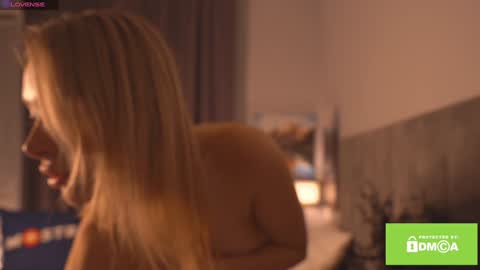 Snapshot of telladreamer_ chatting on January 10, 2025, 3:06 pm Tella online show from January 10, 2025, 3:06 pm