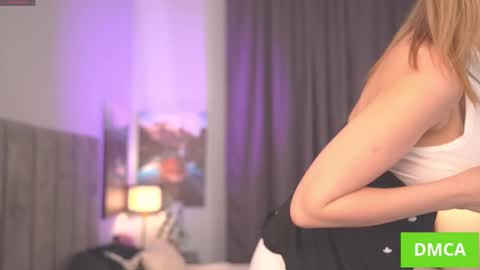 Snapshot of telladreamer_ chatting on February 25, 2025, 10:58 am Tella online show from February 25, 2025, 10:58 am