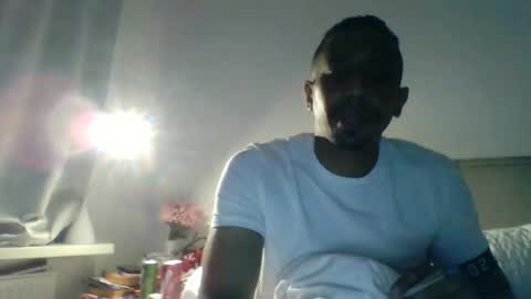 Dkcoupleee online show from January 5, 2025, 7:49 pm