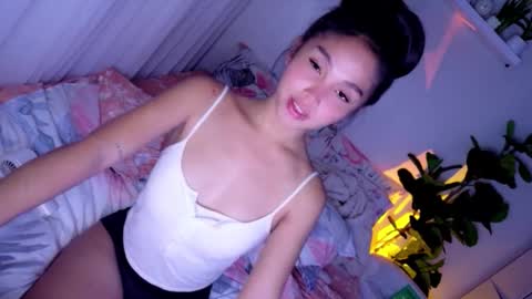 temptessa20 online show from November 26, 2025, 4:08 pm