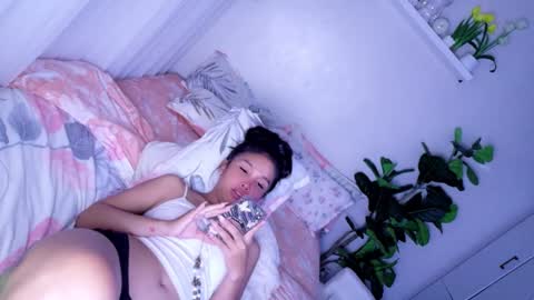 temptessa20 online show from November 27, 2025, 4:31 pm