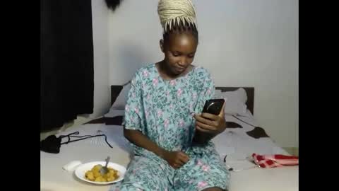 tempting_vibe online show from April 15, 2026, 5:09 pm